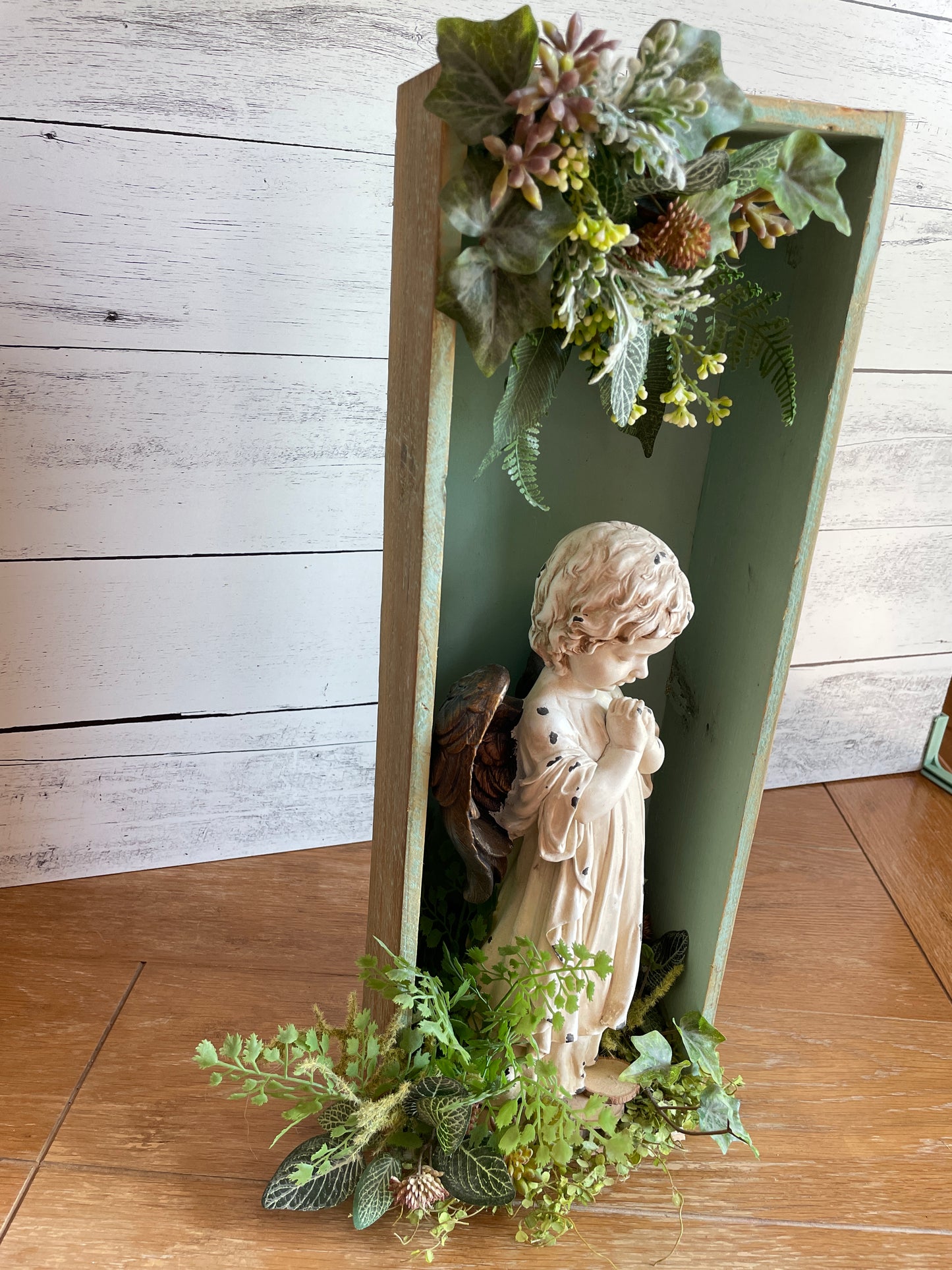 Home Decor floral design with angel| Succulents floral arrangement| Lavender Blue Floral